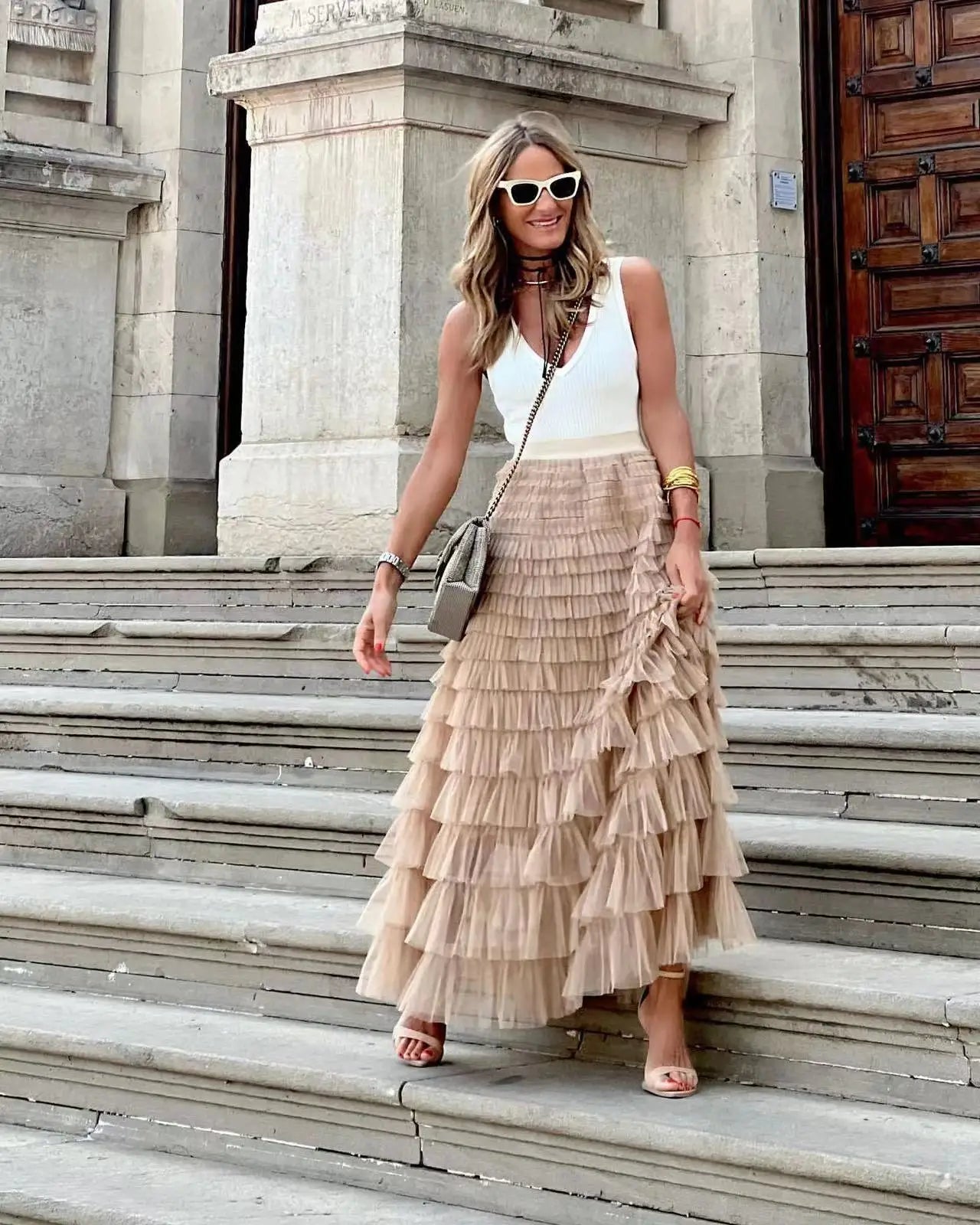 Falda Acrílico Malla Premium Versátil Elegante Aurora