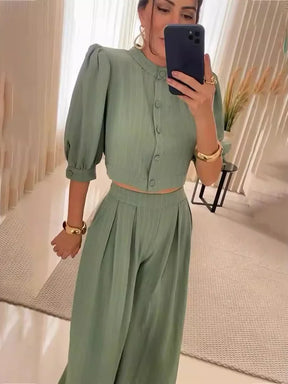 Conjunto Mujer Elegante Ligero Con Corte Moderno Bianca