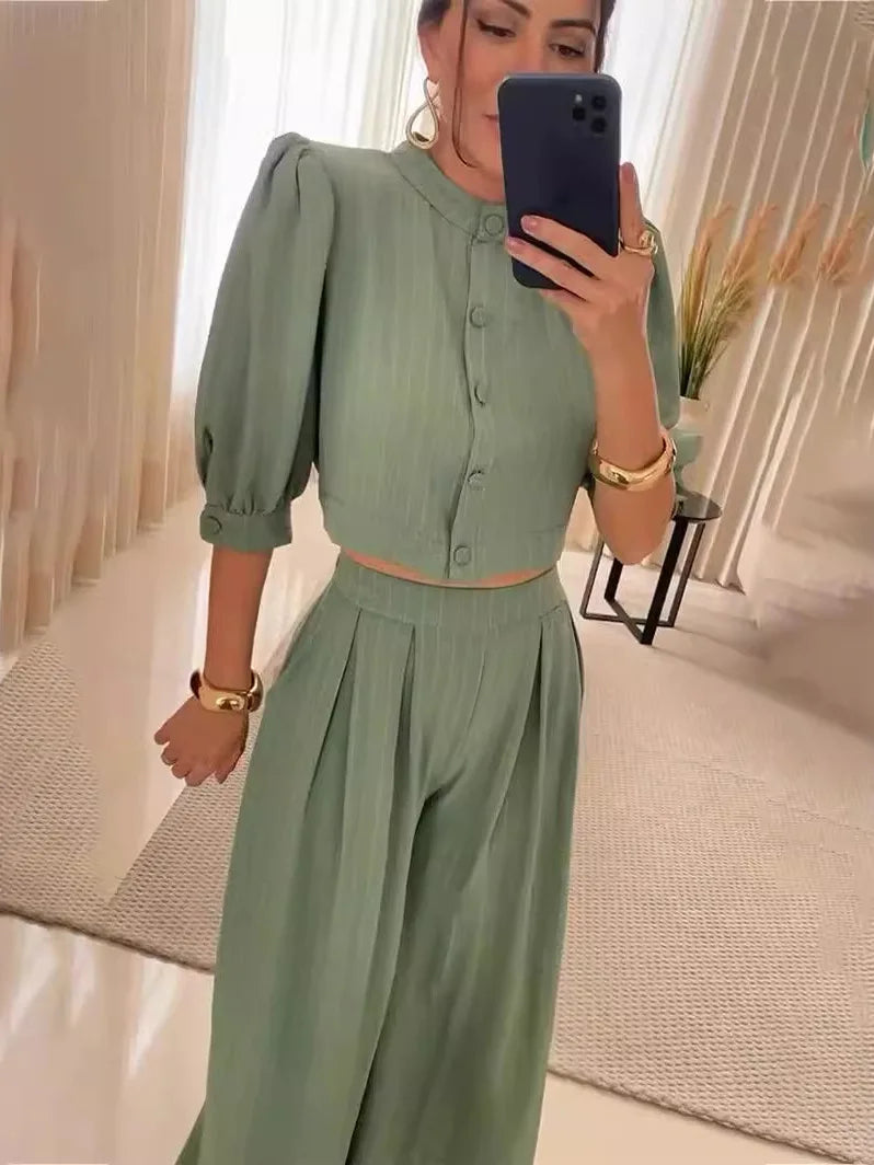 Conjunto Mujer Elegante Ligero Con Corte Moderno Bianca