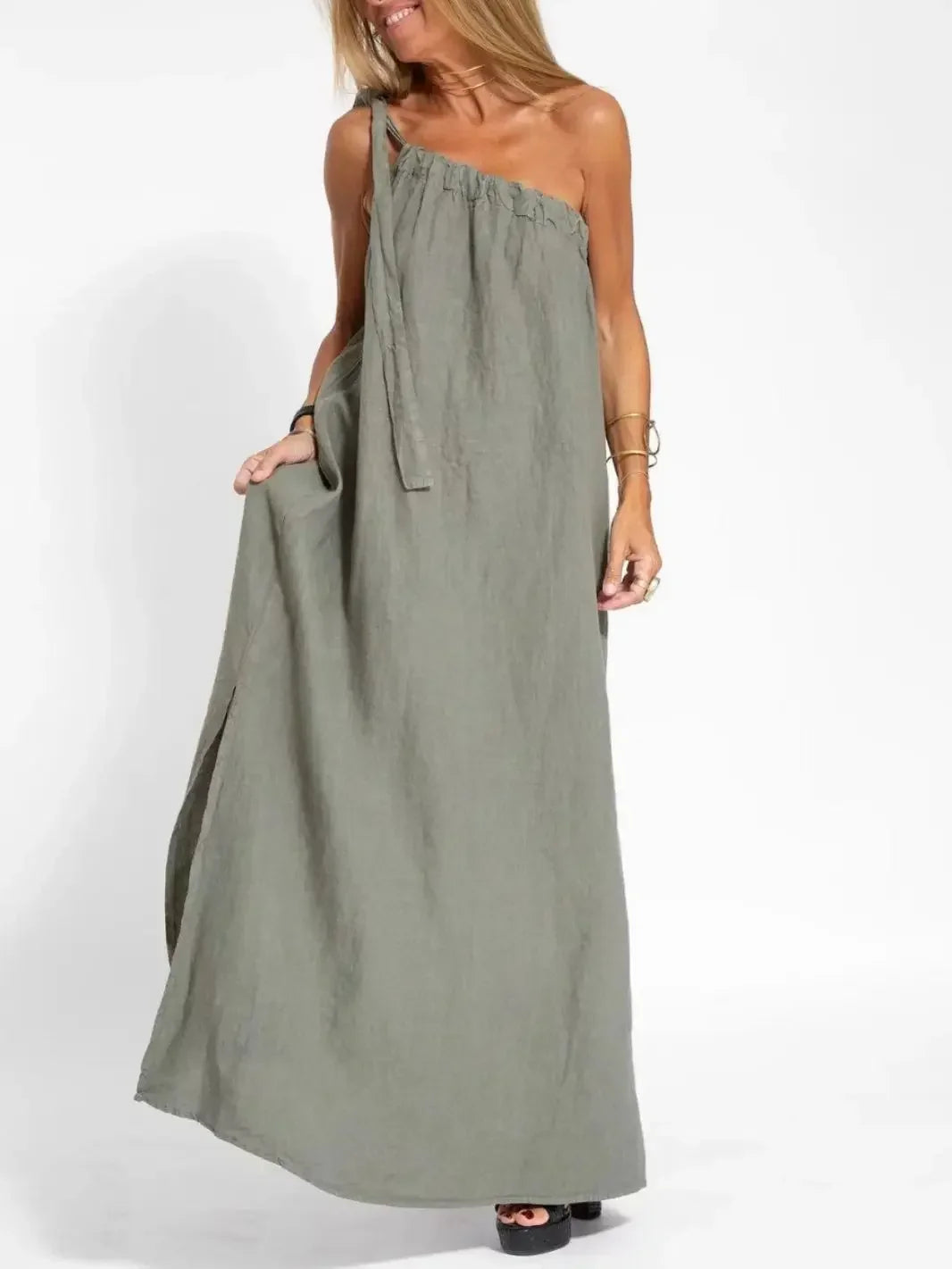 Vestido Ligero Y Sofisticado Para Brillar Ravena